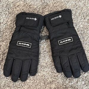 Dakine Black Waterproof Gore‑Tex Ski Gloves